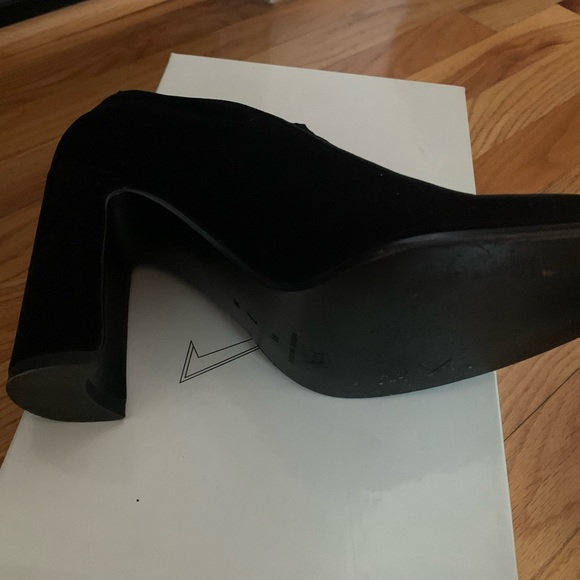 VIA SPIGA BLACK VELOUR AND SUEDE HIGH HEEL WINTER SHOE size 7 - Picture 6 of 9